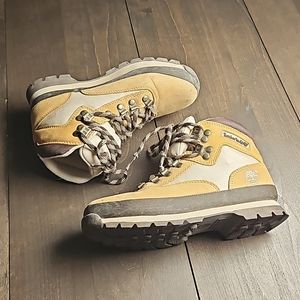 TImberland Light Brown Lace Up Hiking Boots Women's Size 6.5